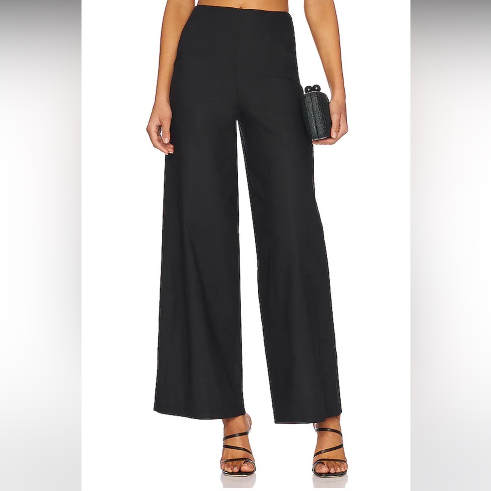 Elegant Black Wide-Leg Pants